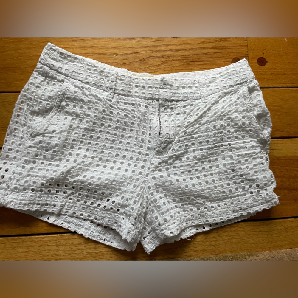 Gap shorts